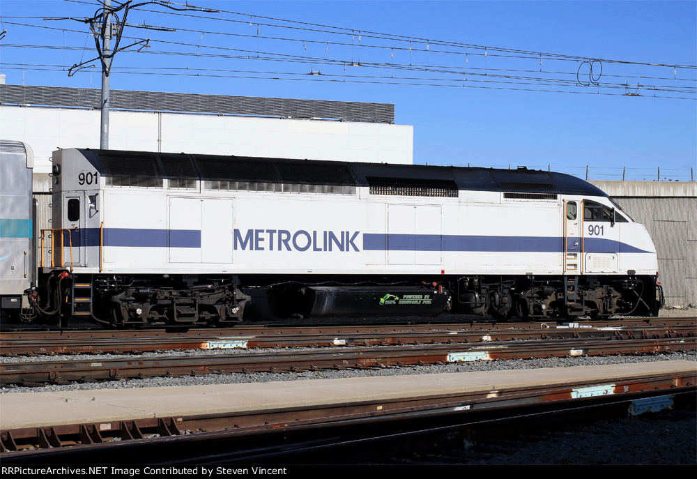 Metrolink MP36PH-3C SCAX #901